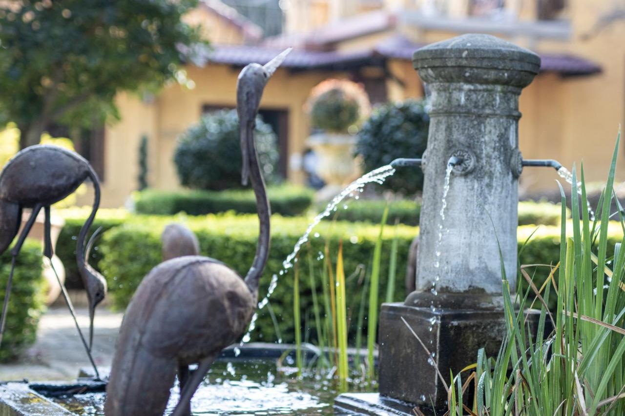 The Tuscan Garden Newcastle Esterno foto