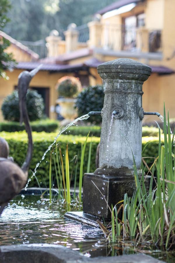 The Tuscan Garden Newcastle Esterno foto